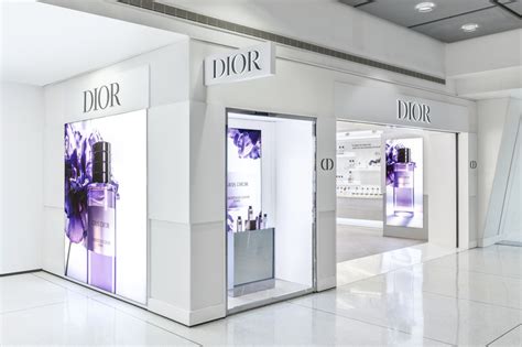 dior terminal 1|Dior and International Shoppes partner to open La Collection .